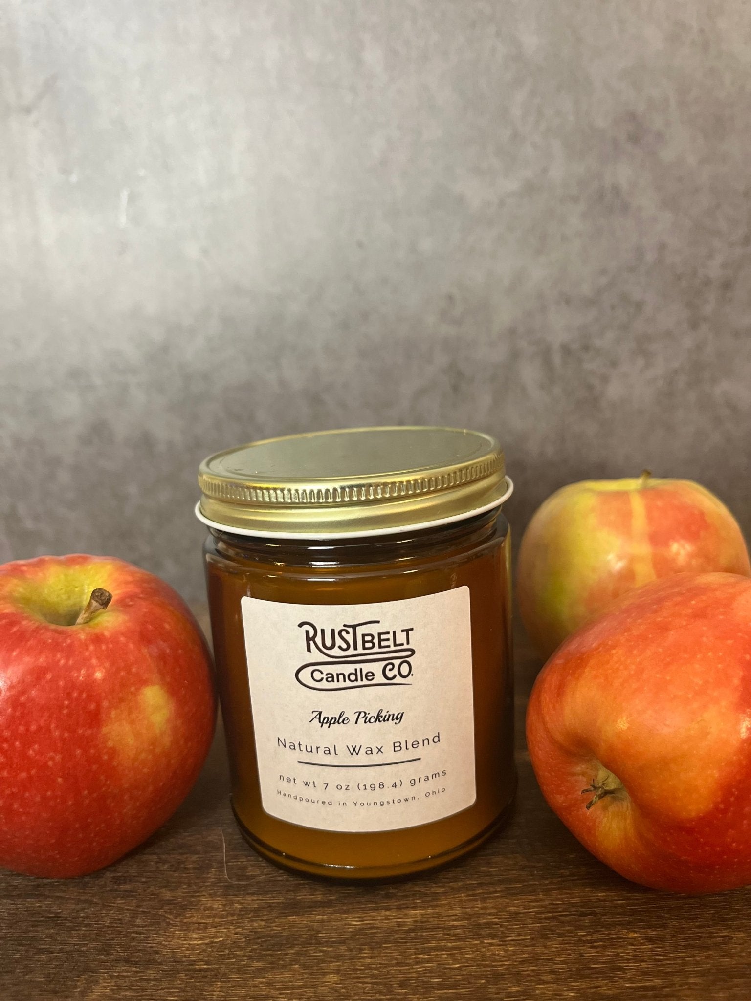 Hand-Poured Candles | Apple Picking  |Rustbelt Candle Company